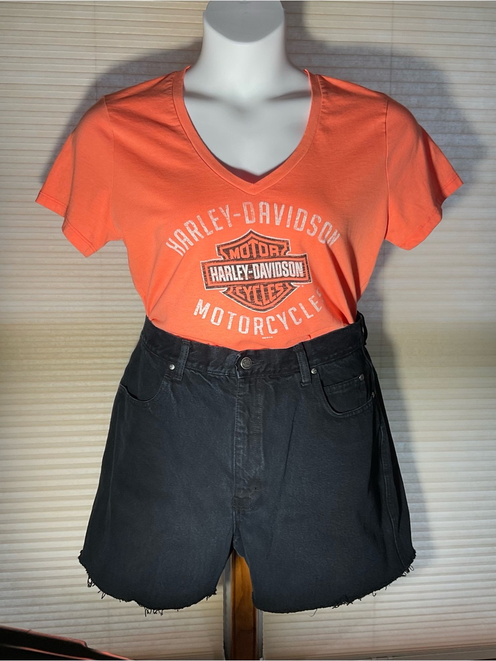 Harley-Davidson Women’s Blk Cut Offs Jeans Sz 16
